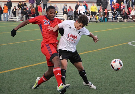 Axemen top Varsity Reds 1-0 to advance to Subway AUS Men's Soccer Championship final